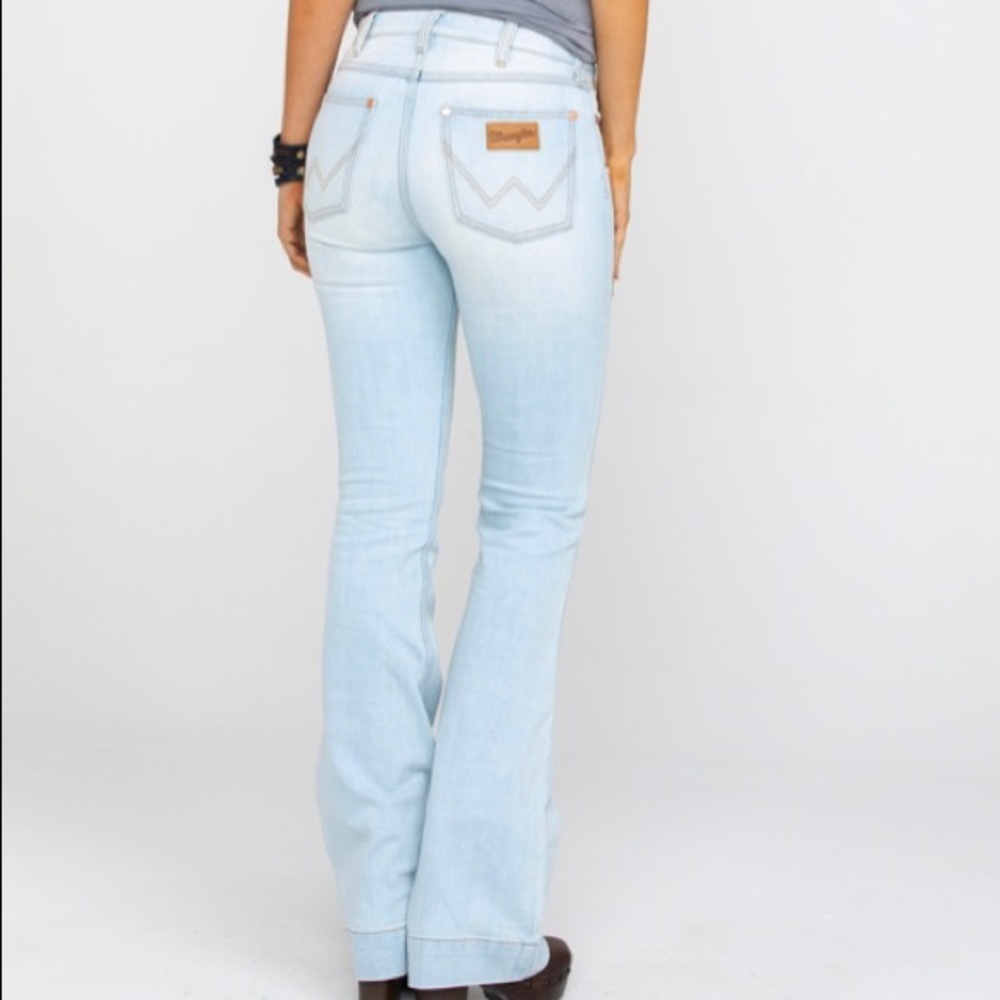 Wrangler Exaggerated Boot Cut Jeans